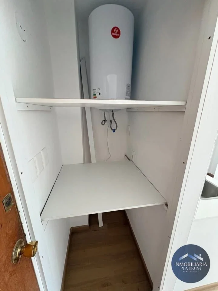 Apartamento en alquiler c/ cochera en Pocitos - Imagen 2