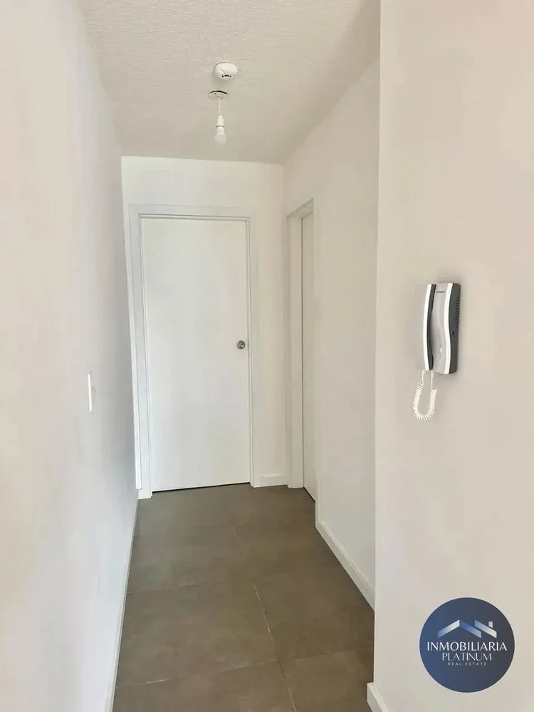 Apartamento en alquiler c/ cochera en Malvin - Imagen 3