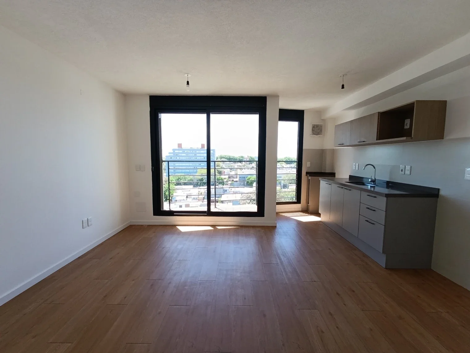 Apartamento en alquiler dos dormitorios en La Blanqueada - Imagen 4