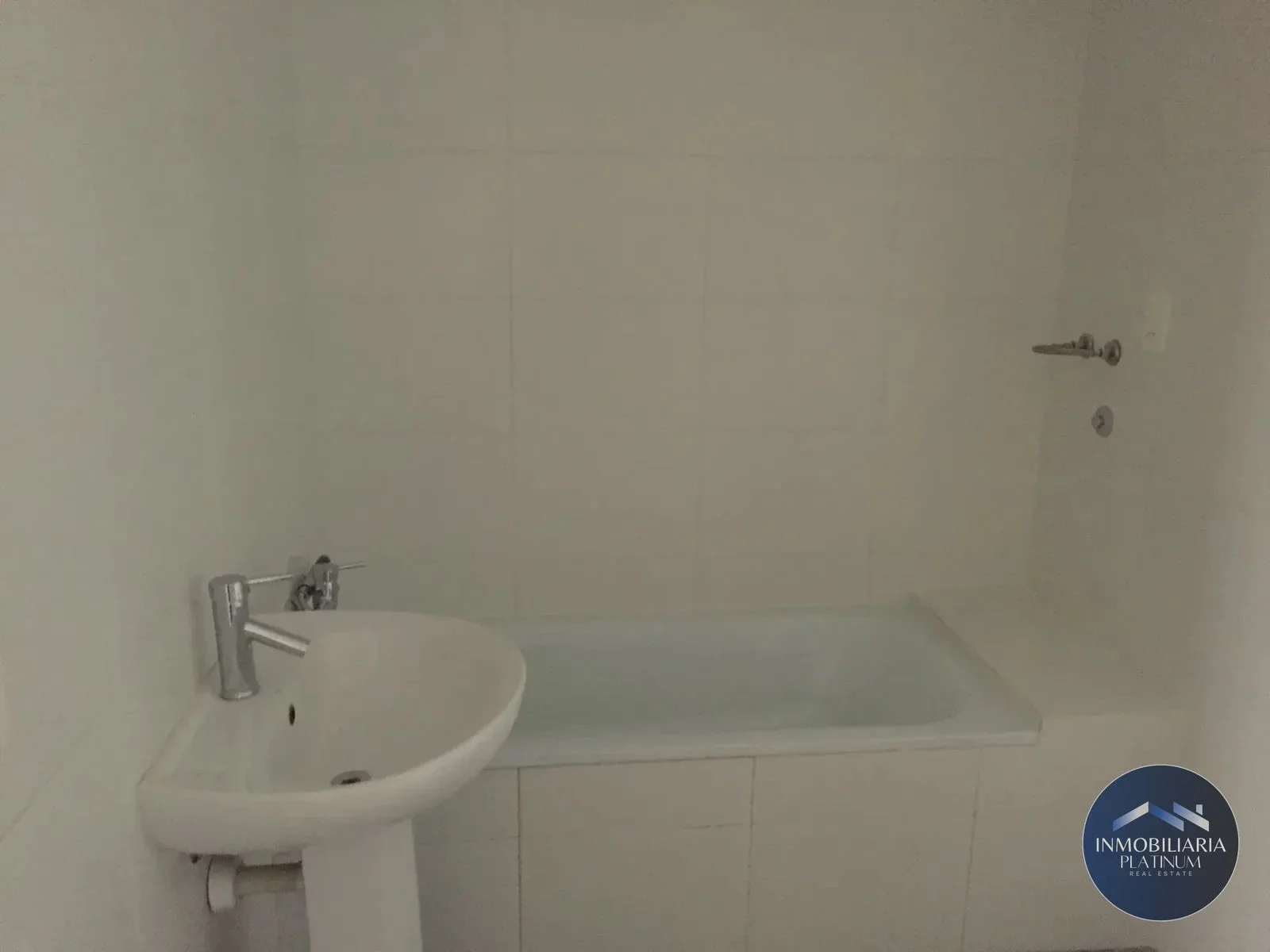 Apartamento en alquiler c/ cochera en Cordón - Imagen 4