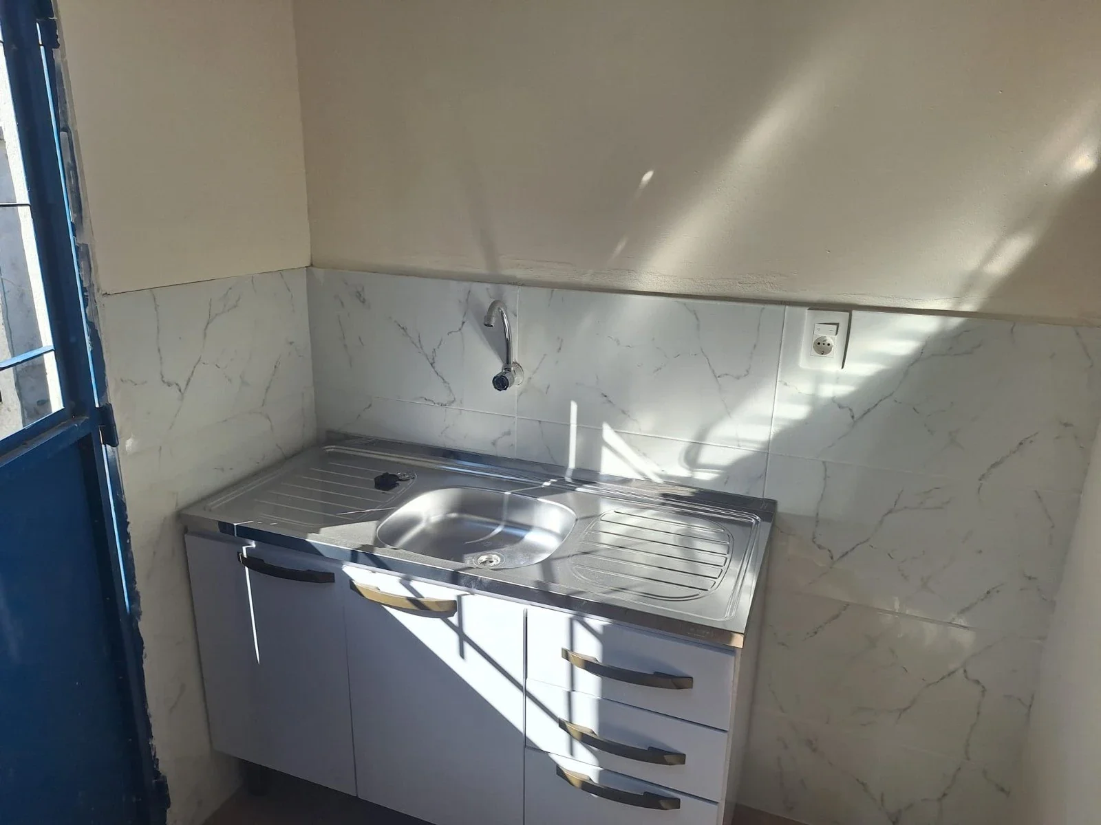 Apartamento en alquiler en Maroñas - Imagen 3