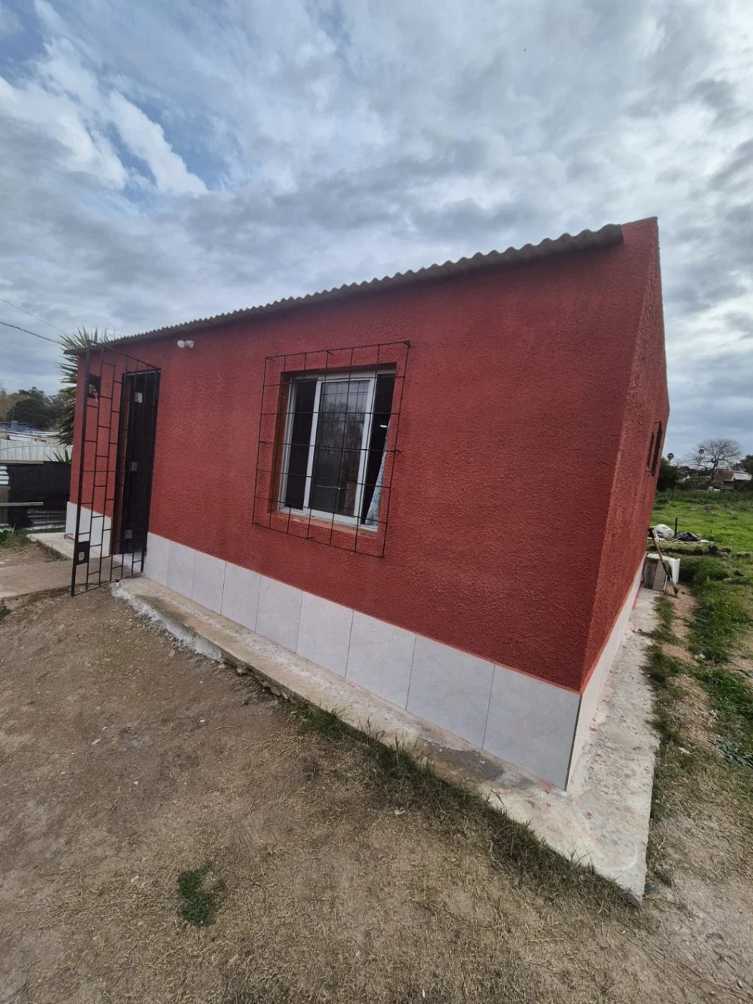 Casa en alquiler c/ cochera en Villa García - Imagen 2
