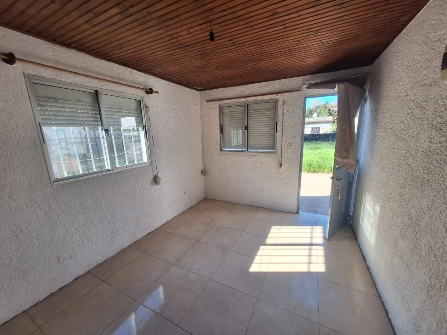 Casa en alquiler c/ cochera en Punta Rieles - Imagen 4