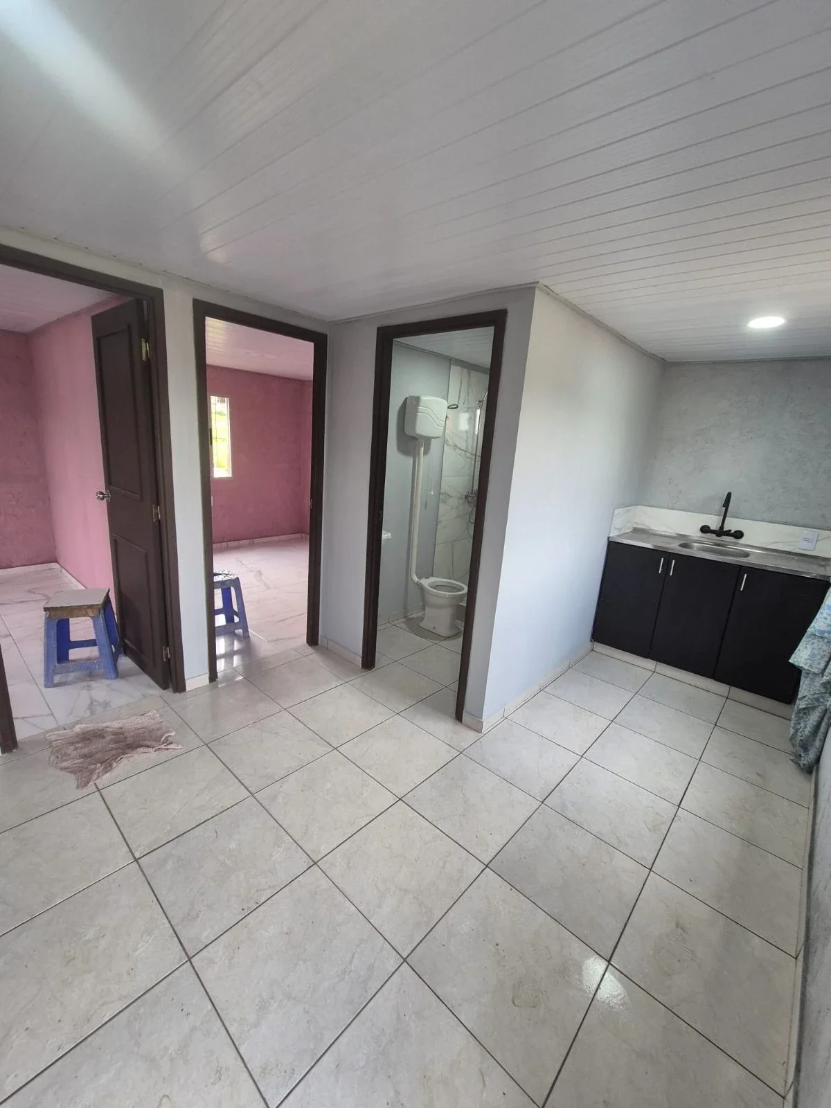 Casa en alquiler c/ cochera en Villa García - Imagen 5