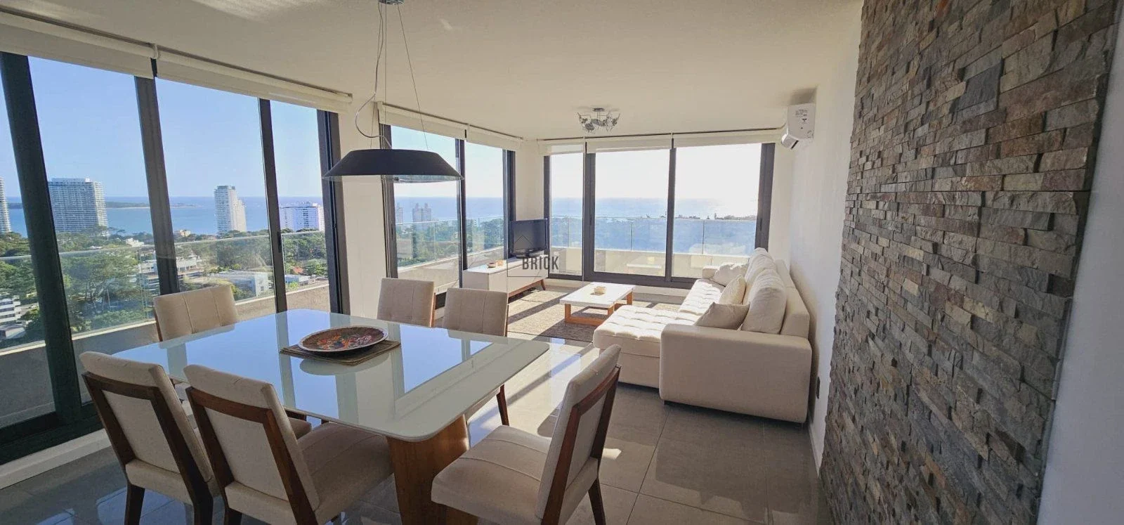 ALQUILER ANUAL departamento 2 dormitorios Torre Gaudí - Punta del Este - Imagen 4