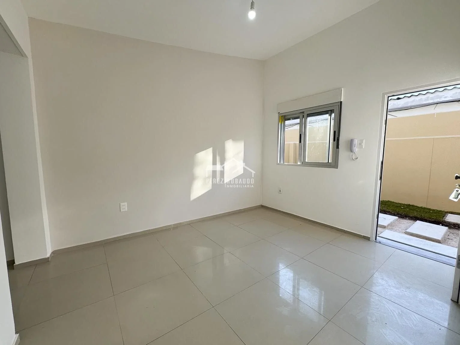 ALQUILER DE APARTAMENTO DE 1 DORMITORIO EN ZONA CARRASCO NORTE - Imagen 4