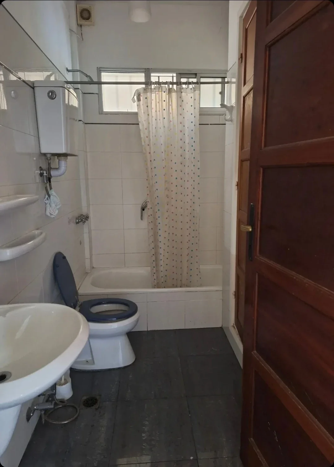 ALQUILER APARTAMENTO DE 2 DORMITORIOS, 2 BAÑOS, GARAJE Y PATIO EN PARQUE BATLLE - Imagen 3