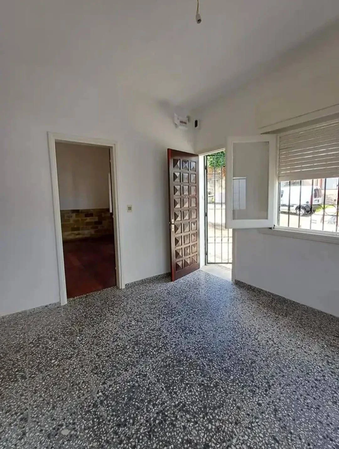 ALQUILER CASA 2 DORMITORIOS PATIO PARILLERO AZOTEA CERRITO - Imagen 2