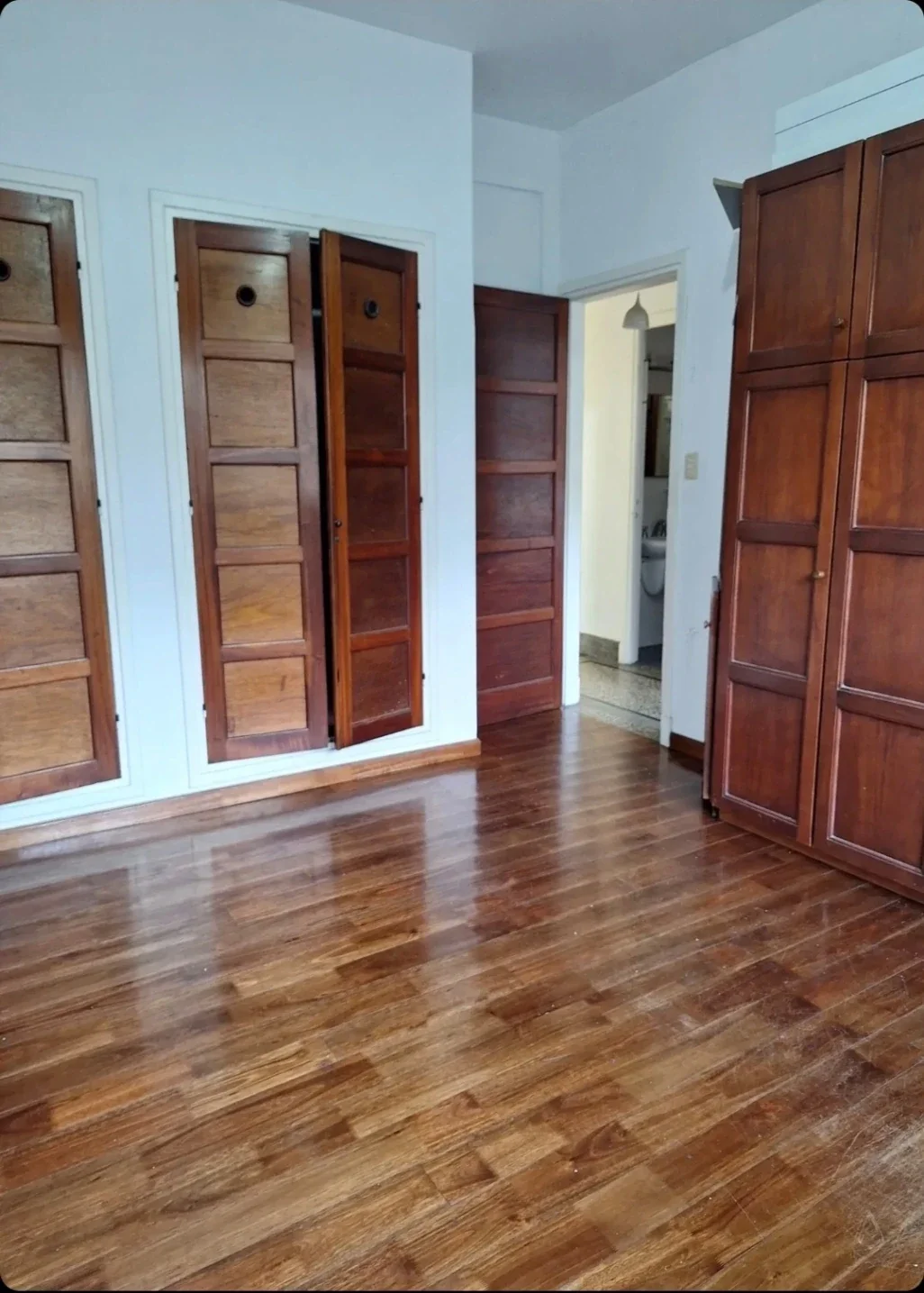 ALQUILER APARTAMENTO DE 2 DORMITORIOS, 2 BAÑOS, GARAJE Y PATIO EN PARQUE BATLLE - Imagen 1