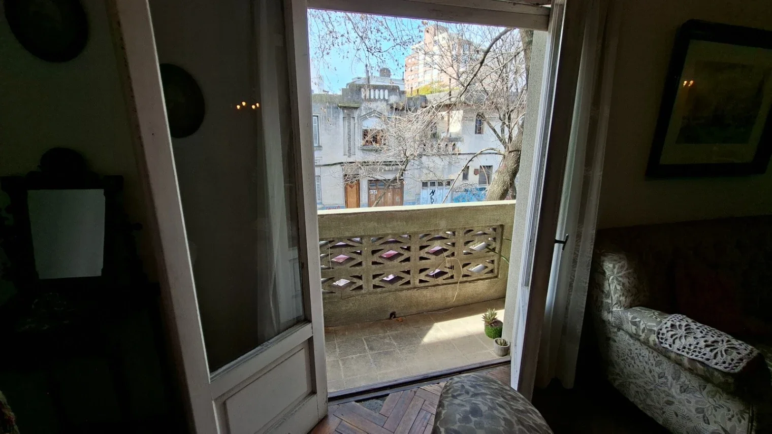 VENTA PH ALTOS 2 DORMITORIOS 2 BALCONES PATIO GRANDE POCITOS - Imagen 4