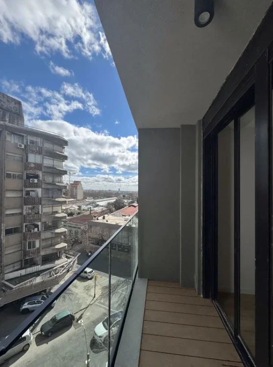 Apartamento en alquiler en Tres Cruces - Imagen 4
