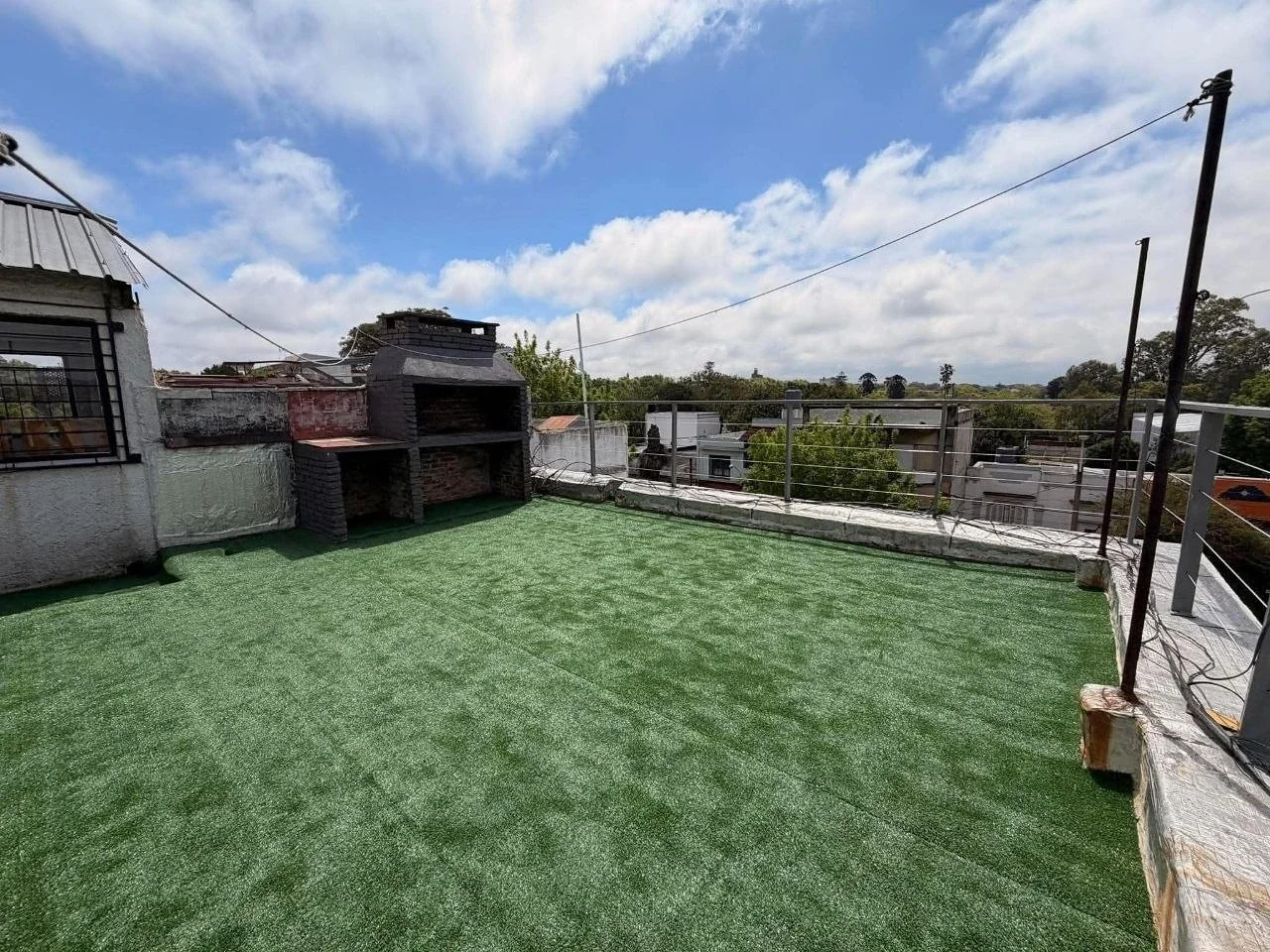 Casa PH en Alquiler 2 dormitorios y amplia terraza en Unión - Imagen 1