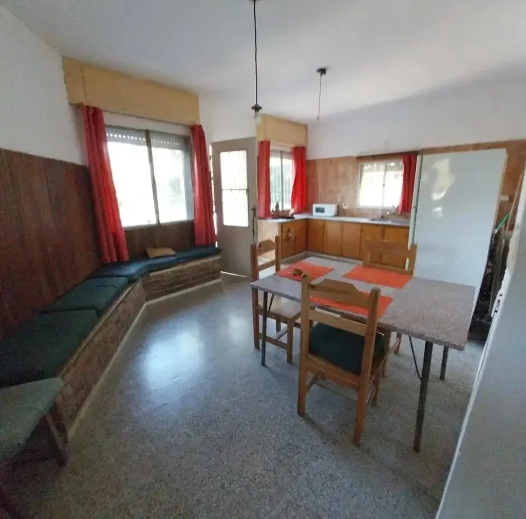 Venta Casa más 3 apartamentos atención inversores cruz de carrasco - Imagen 1