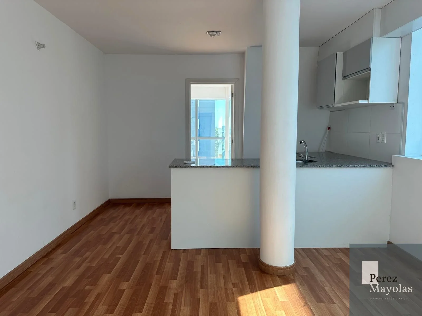 Apartamento en alquiler de 1 dormitorio en Centro - Imagen 3