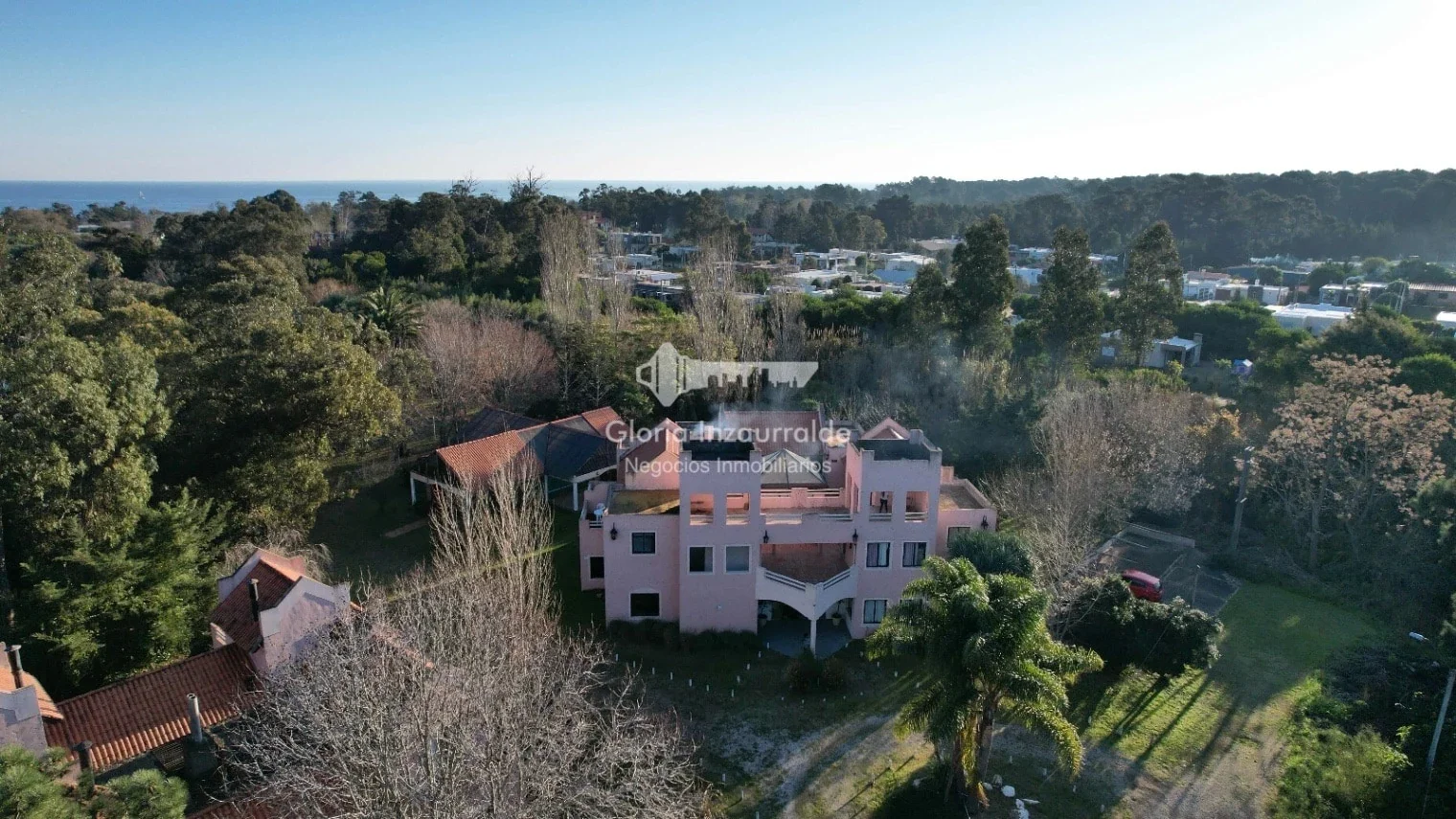 Hotel en venta ubicado en Piriápolis - Imagen 3