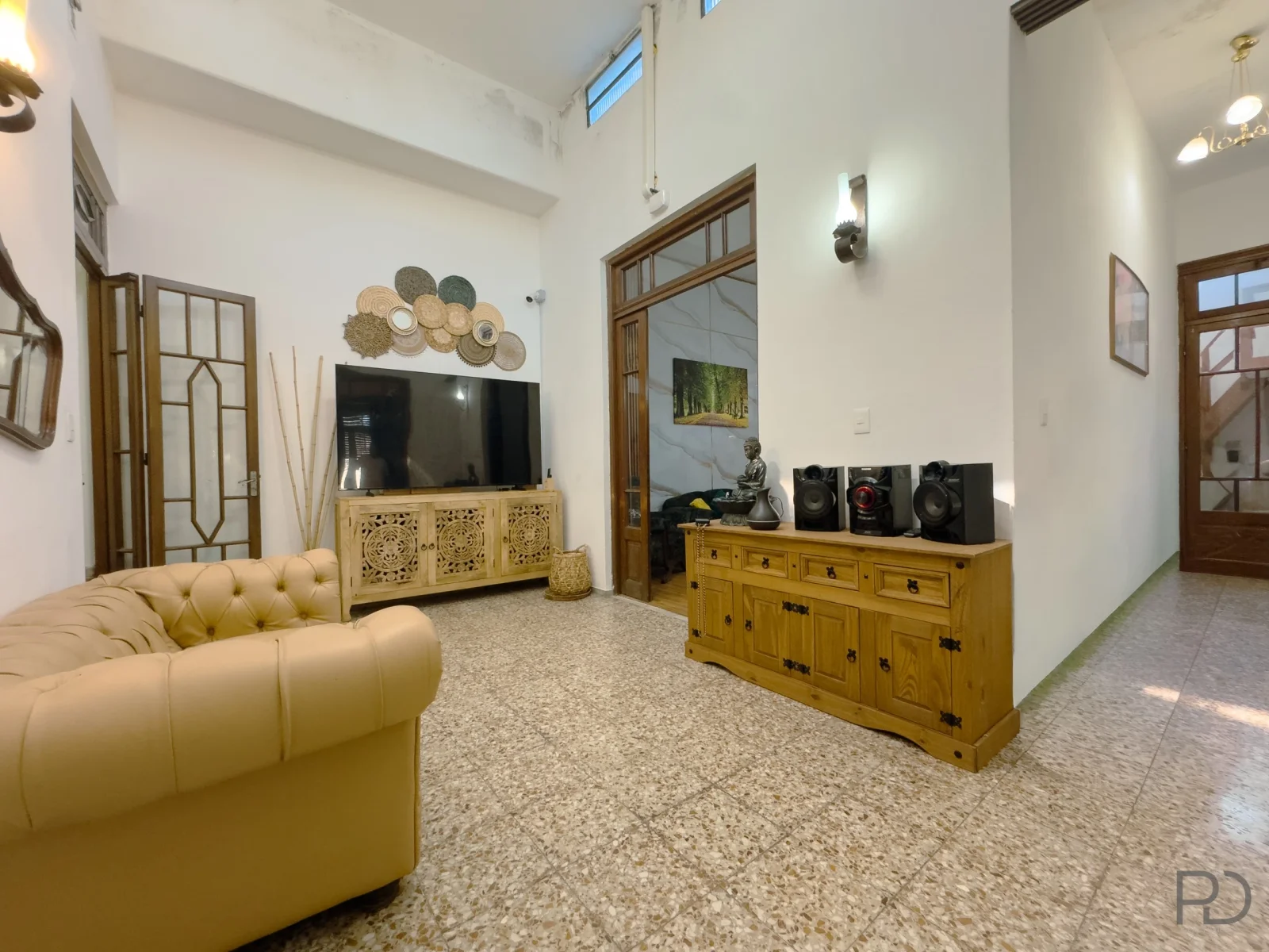 Casa en venta c/ cochera en La Comercial - Imagen 2