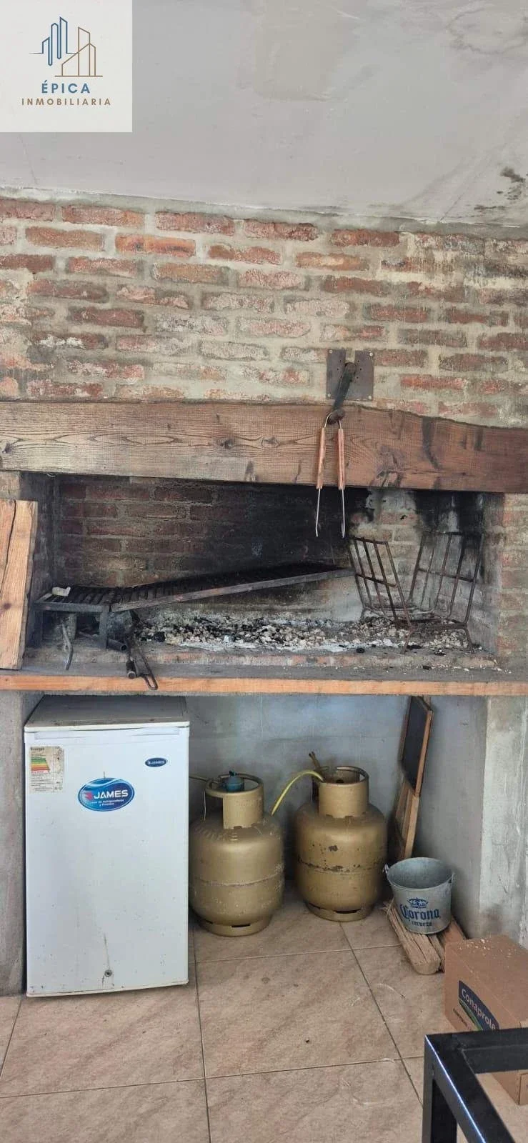 Casa de 4 dormitorios en venta c/ cochera en Reducto - Imagen 4