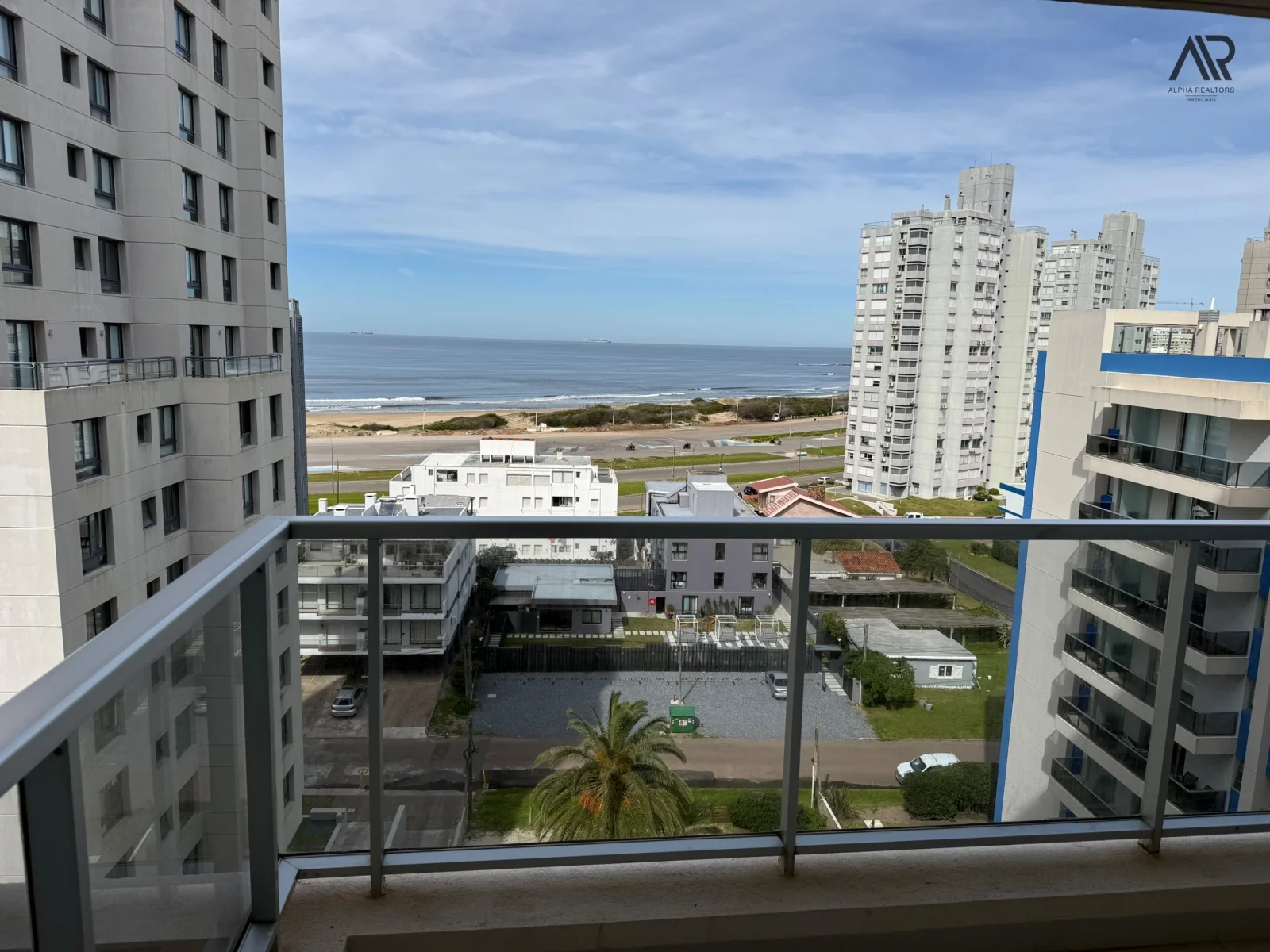 Apartamento en alquiler temporario c/ cochera en La Pastora - Imagen 1