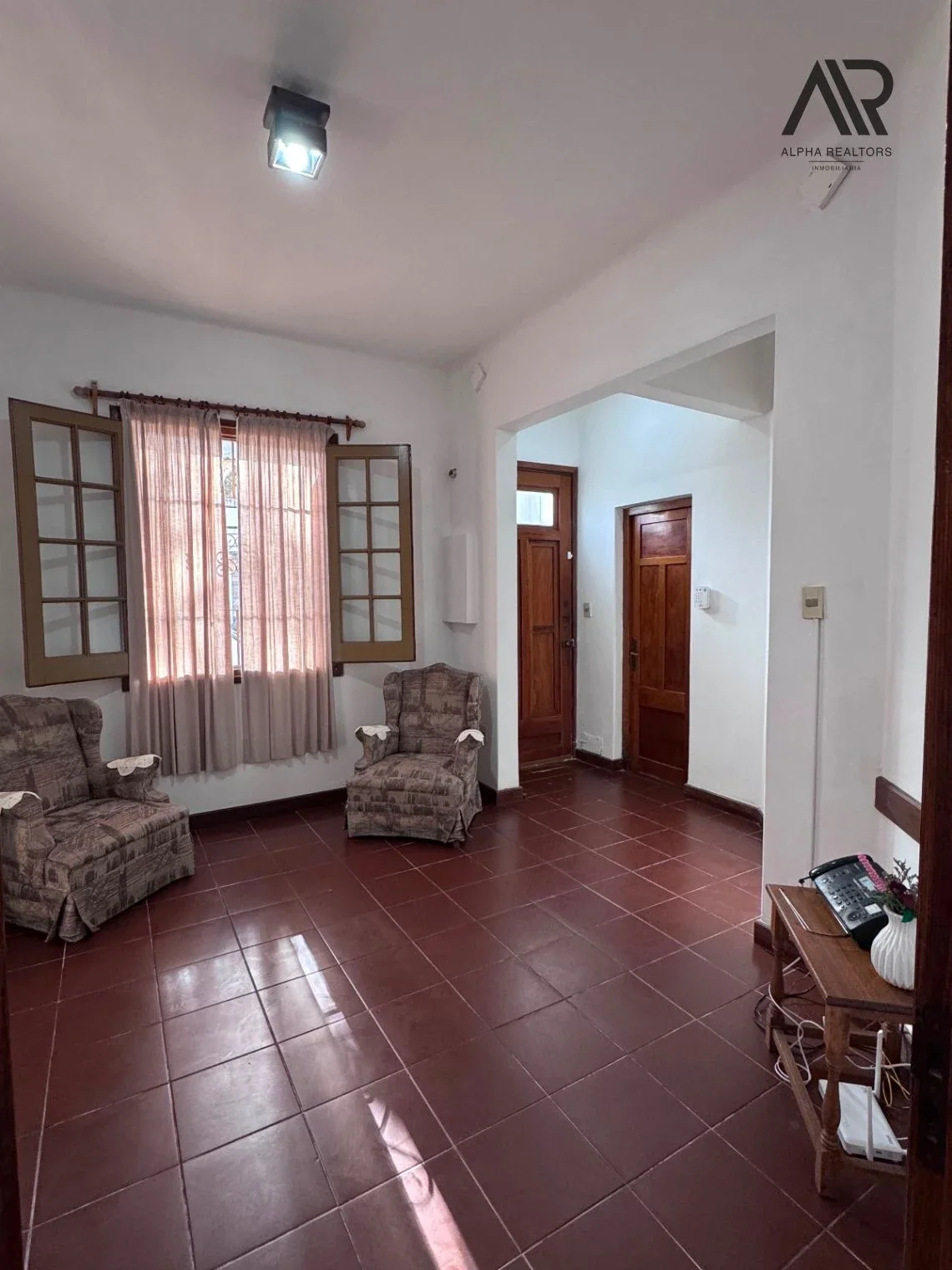 Casa en venta en Tres Cruces - Imagen 2