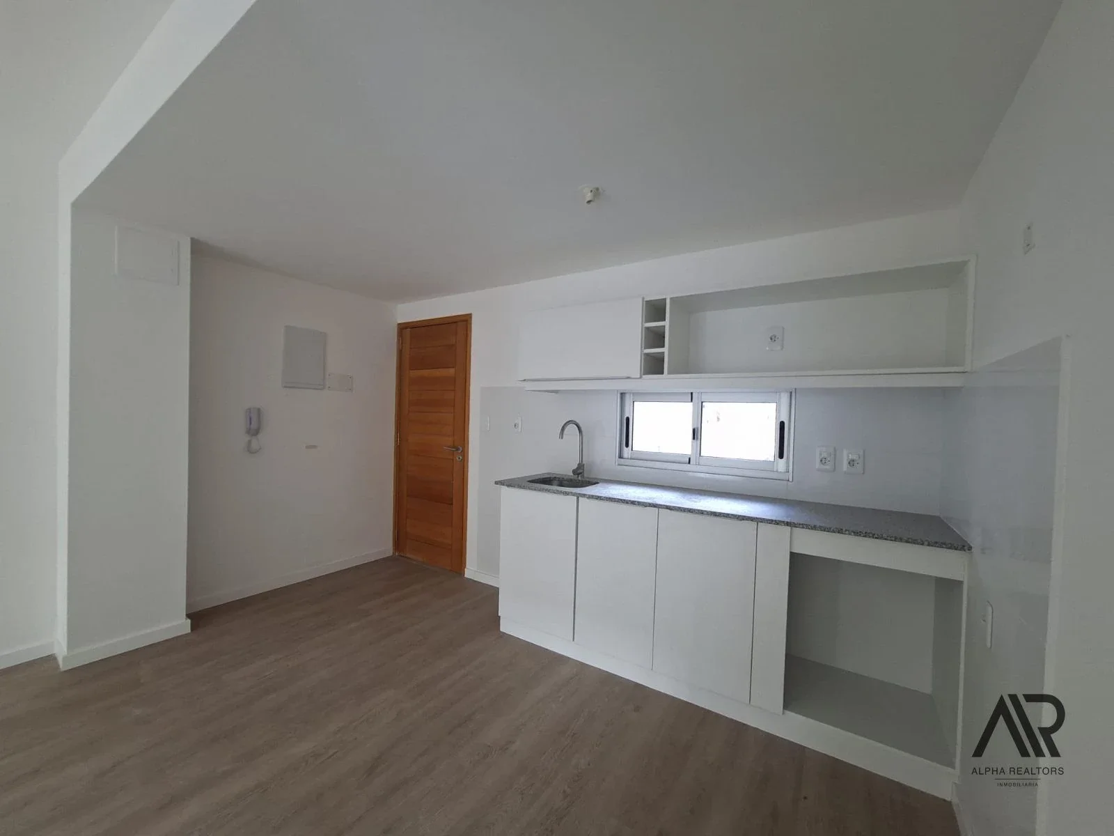 Alquiler Apartamento 1 Dormitorios 1 baño en tres Cruces - Imagen 1