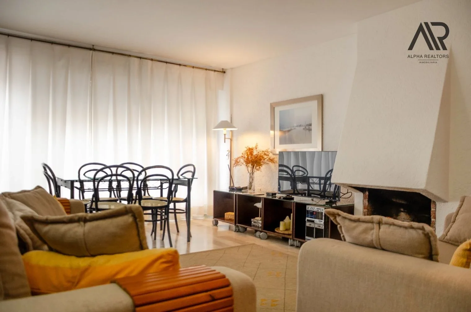 Apartamento en venta c/ cochera en Península - Imagen 2