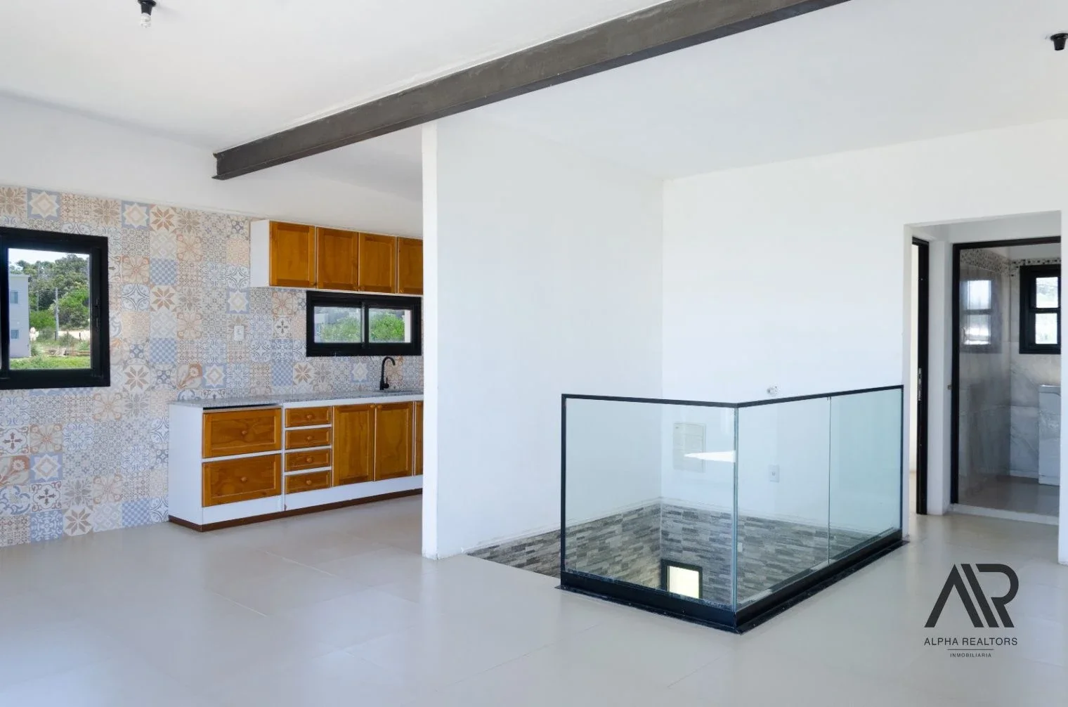 Casa en venta c/ cochera en Punta Negra - Imagen 2