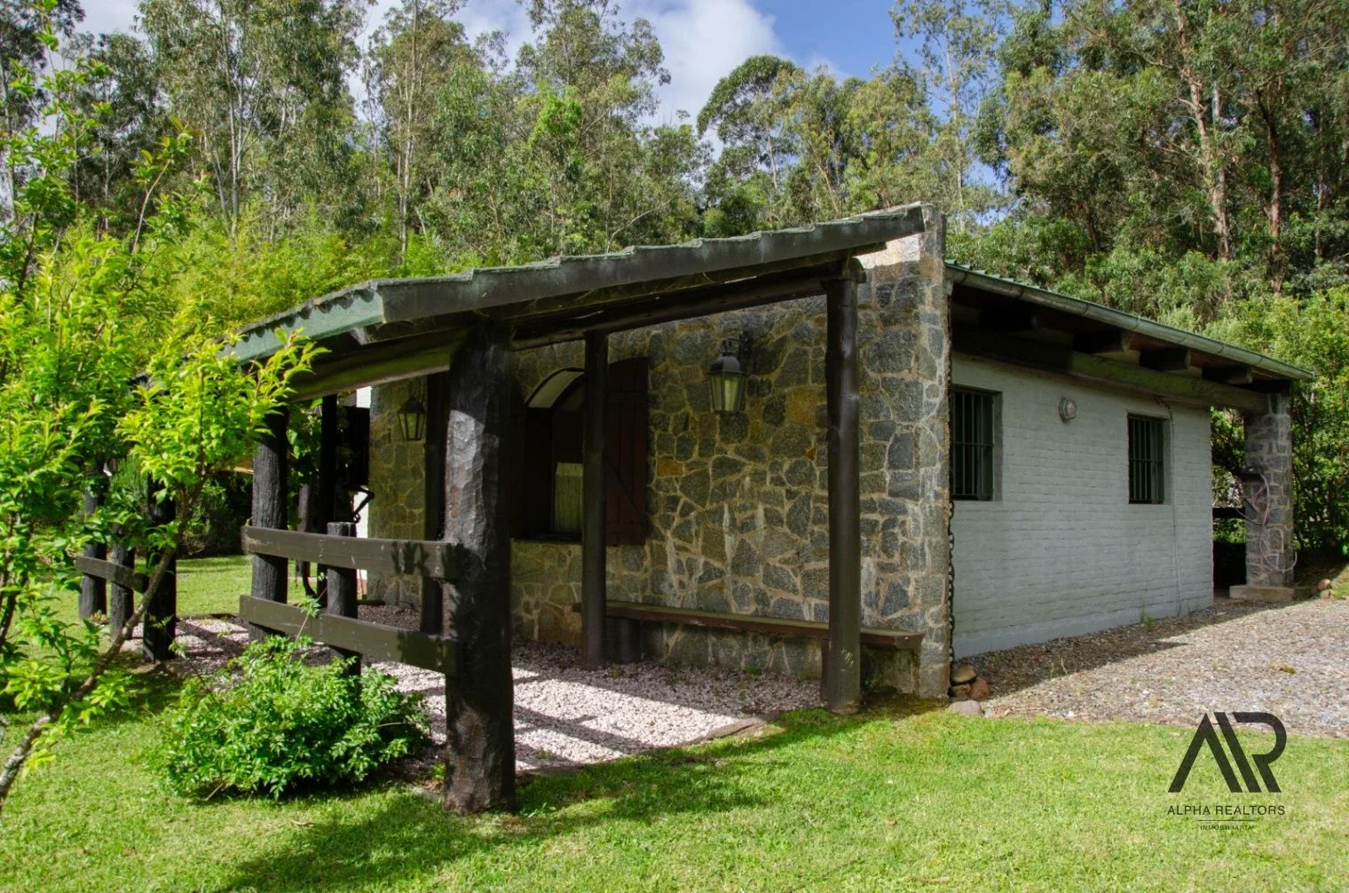 Venta Casa de campo 1 dormitorio, garajes a metros del mar Bella Vista - Imagen 1