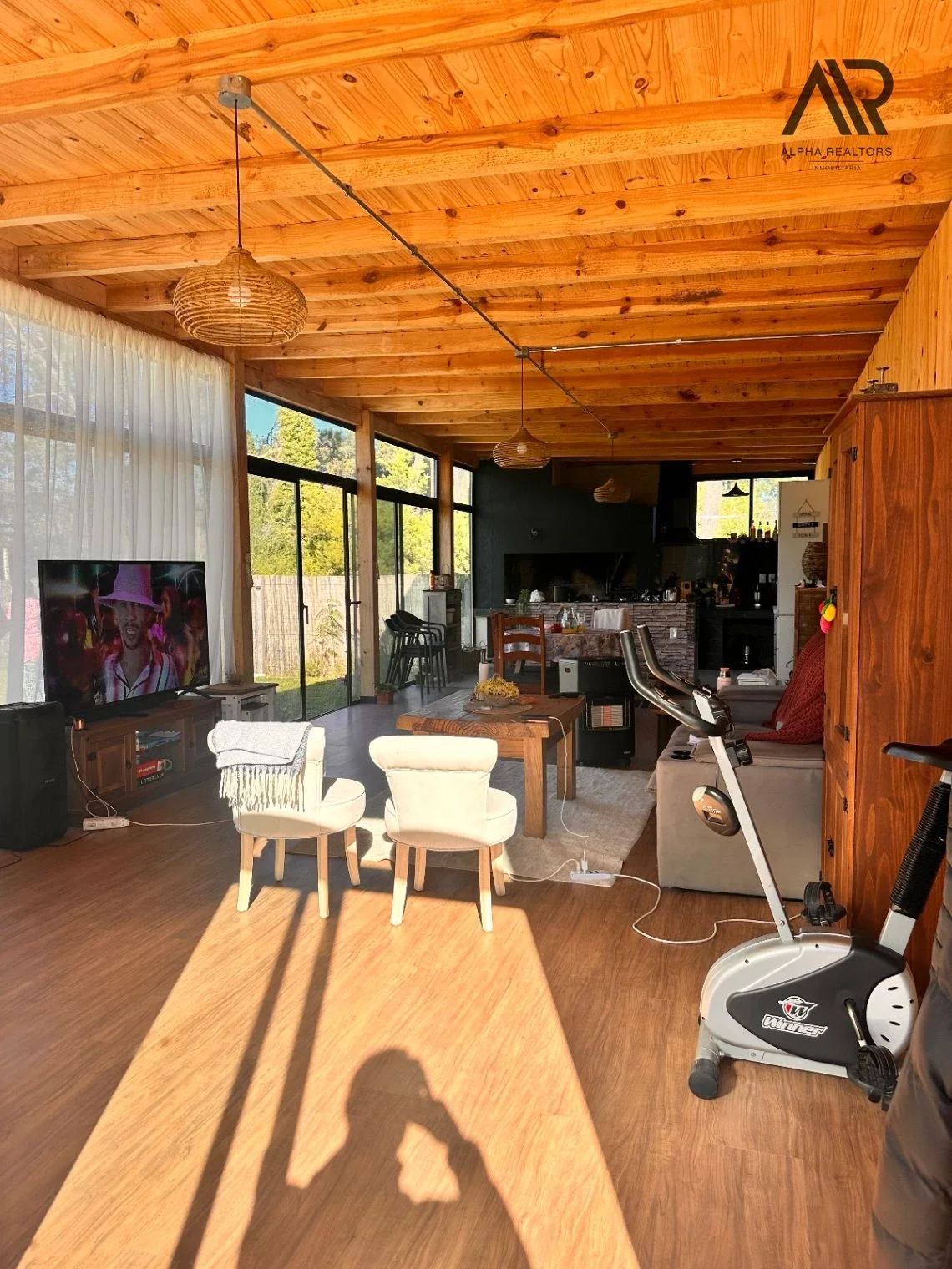 Casa en alquiler c/ cochera en Beverly Hills - Imagen 5