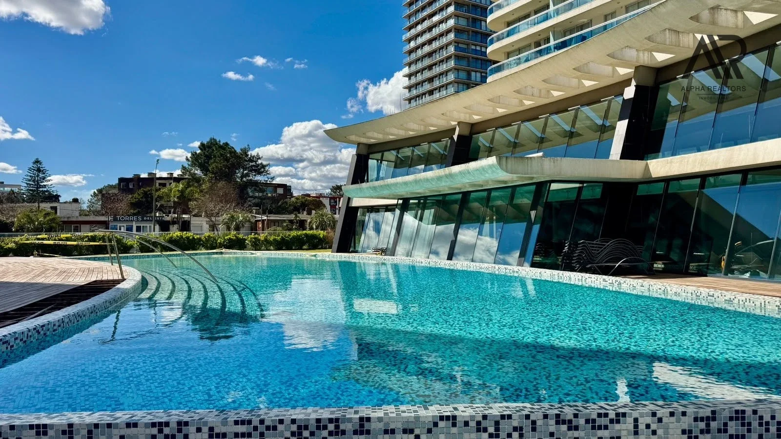 Apartamento en venta c/ cochera en La Pastora - Imagen 1