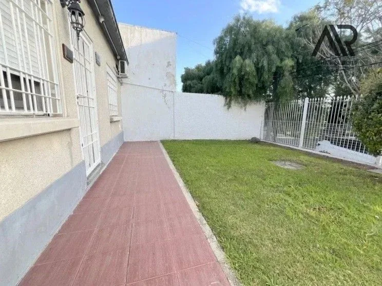 Casa en venta c/ cochera en Belvedere - Imagen 2