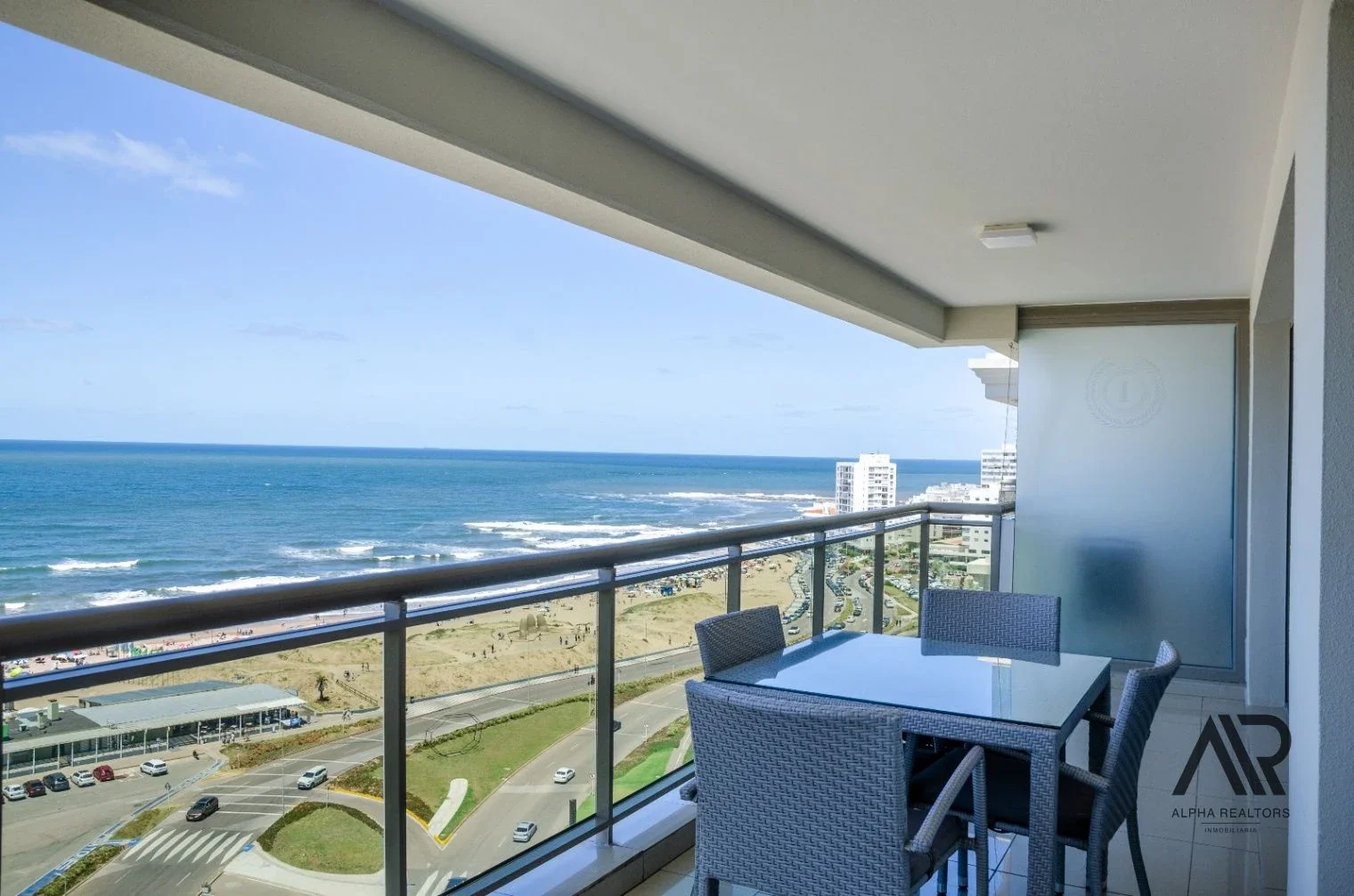 Apartamento venta en Imperiale - Imagen 1