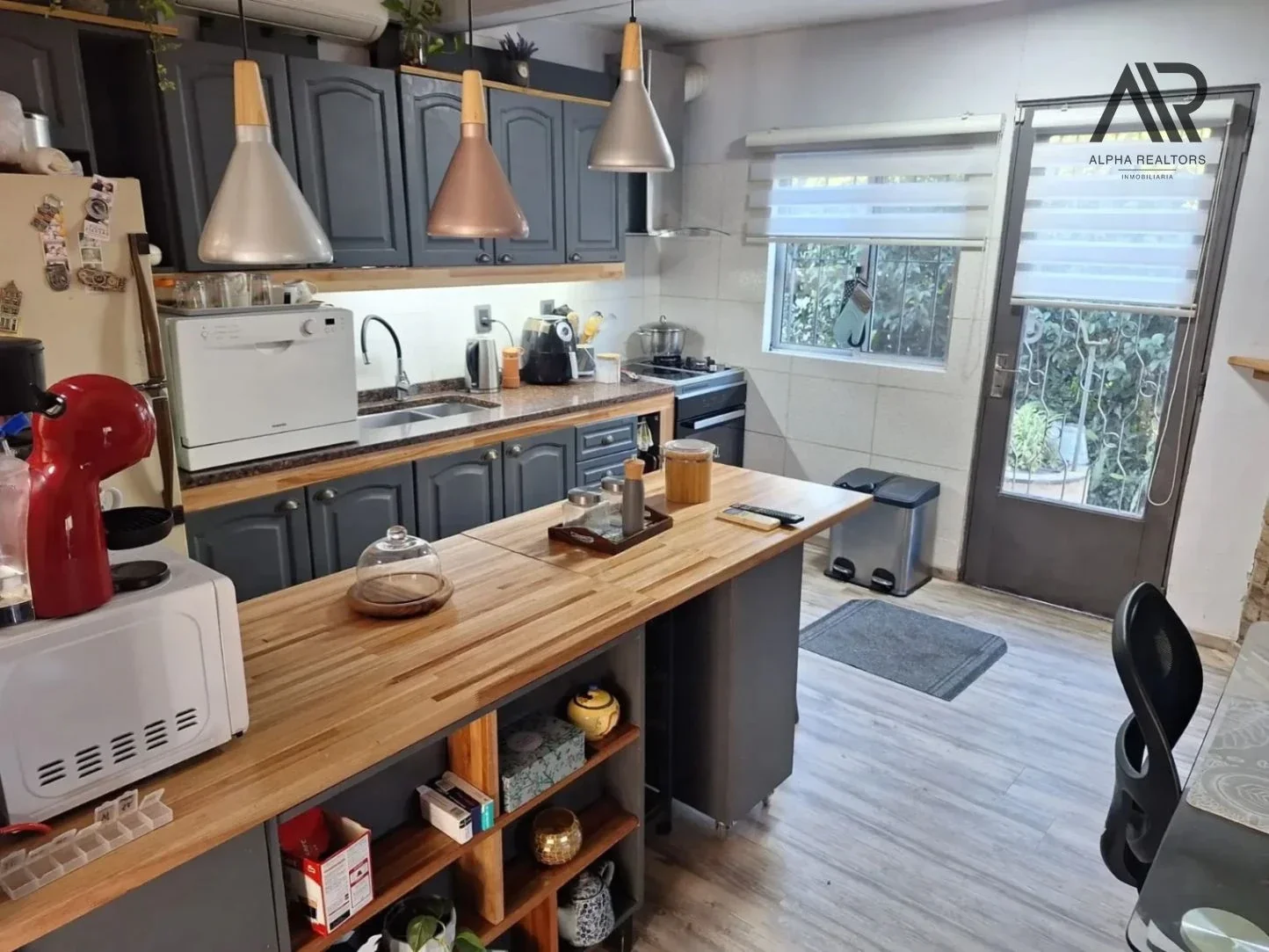Casa en venta c/ cochera en Lezica - Imagen 3