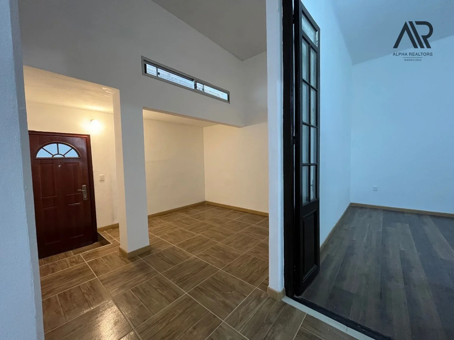 Apartamento en alquiler en La Comercial - Imagen 1