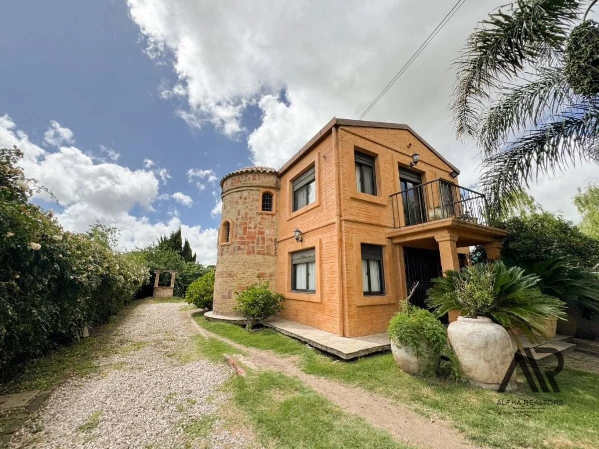 Venta Casa Duplex Dos Dormitorios Colon Cerca Ruta Arquitectura Barbacoa - Imagen 1