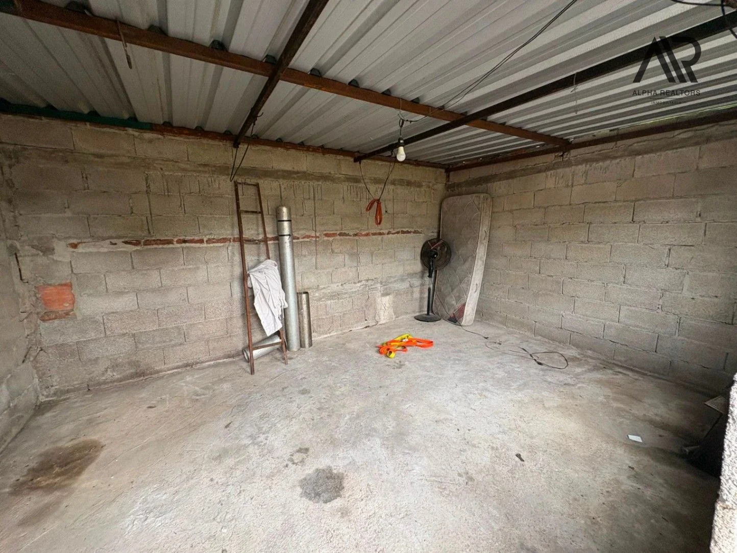 Excelente terreno en Pajas Blancas con potencial de renovación - Imagen 4