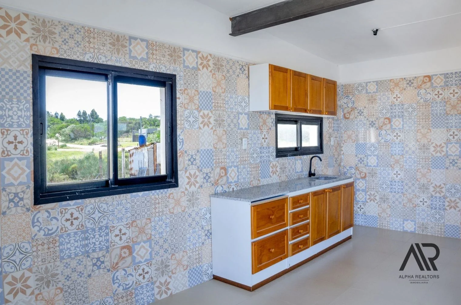 Casa en venta c/ cochera en Punta Negra - Imagen 3