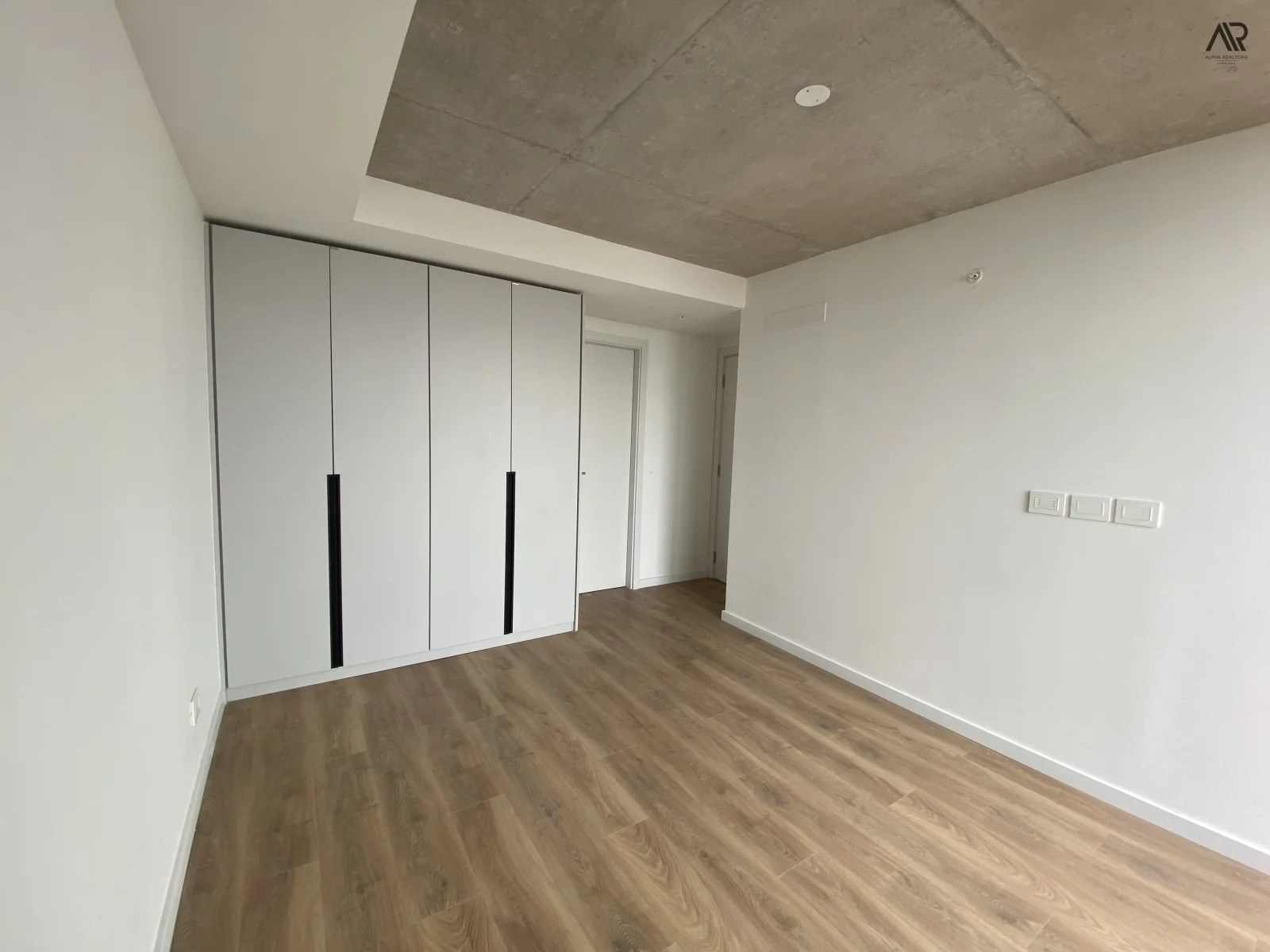 Apartamento a estrenar en venta en el solicitado edificio Torres del Este - Imagen 1