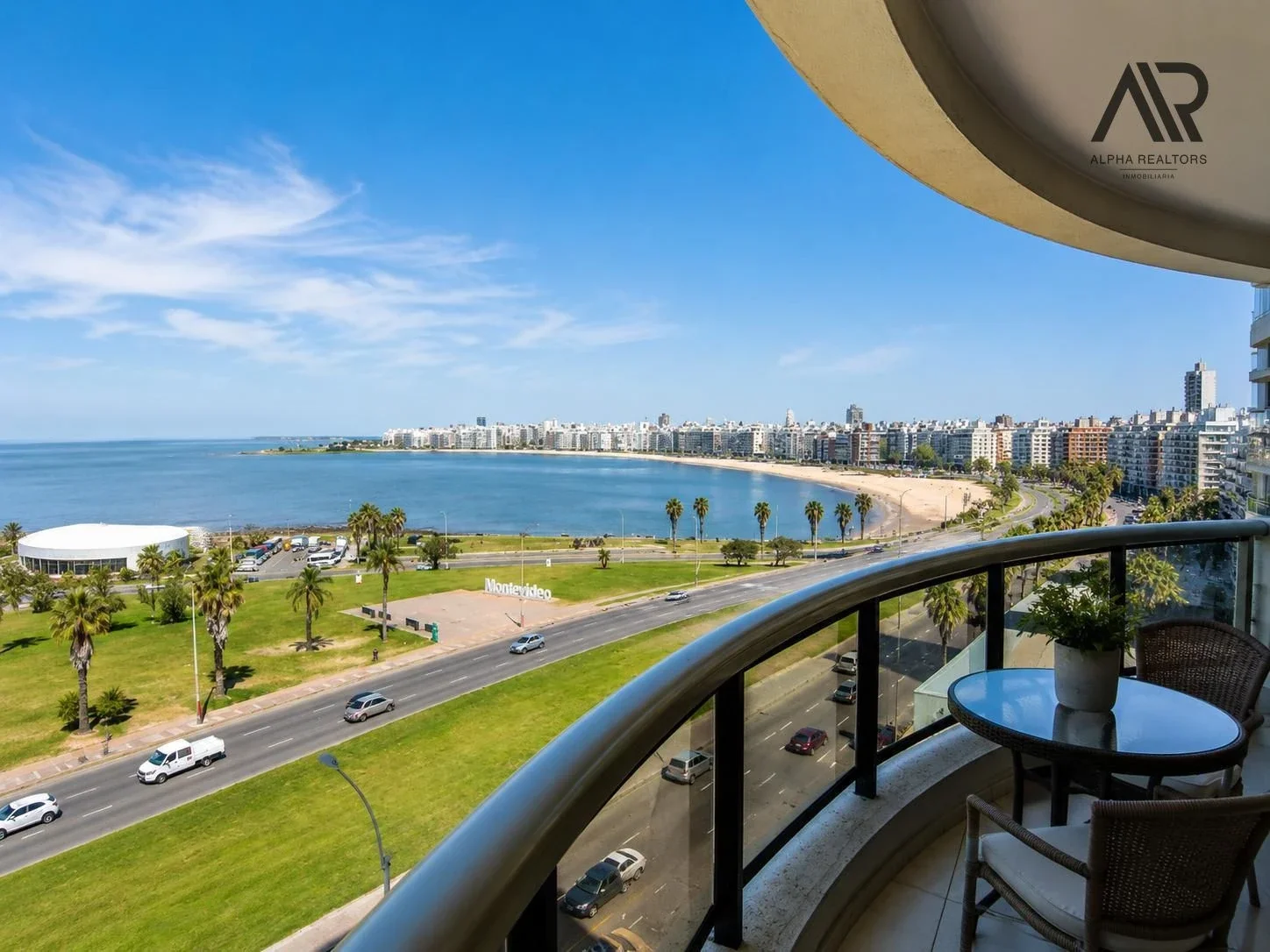 Apartamento en venta c/ cochera doble en Pocitos - Imagen 1