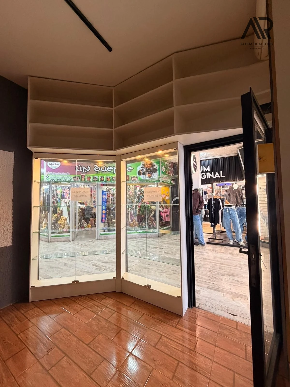 Local Comercial en alquiler ubicado en Centro - Imagen 1