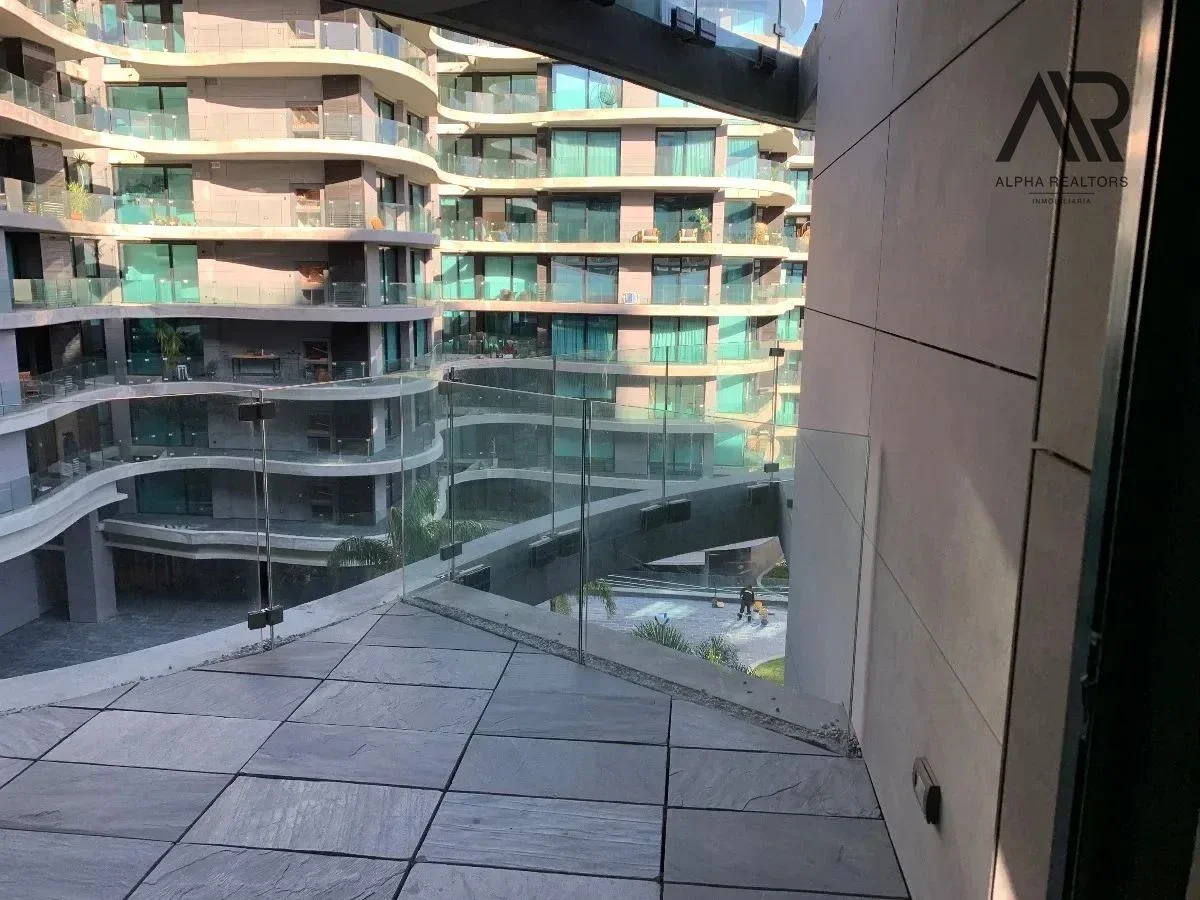 Apartamento en alquiler c/ cochera en Puerto Buceo - Imagen 2