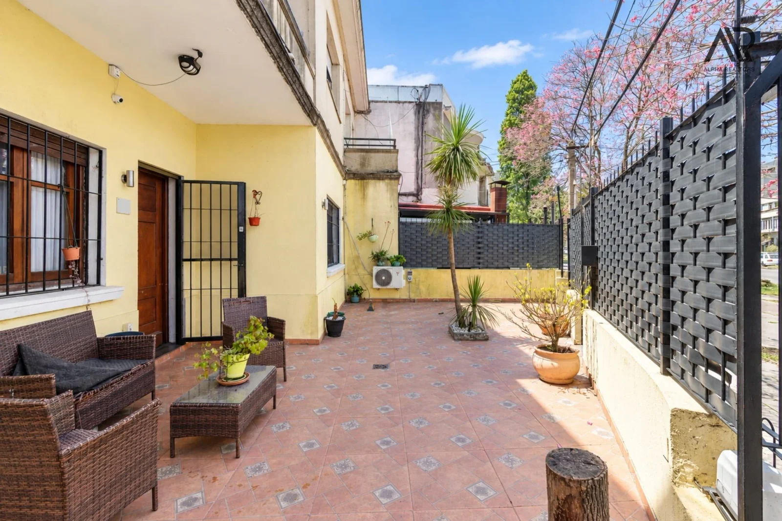 Casa en venta c/ cochera en Prado - Imagen 4