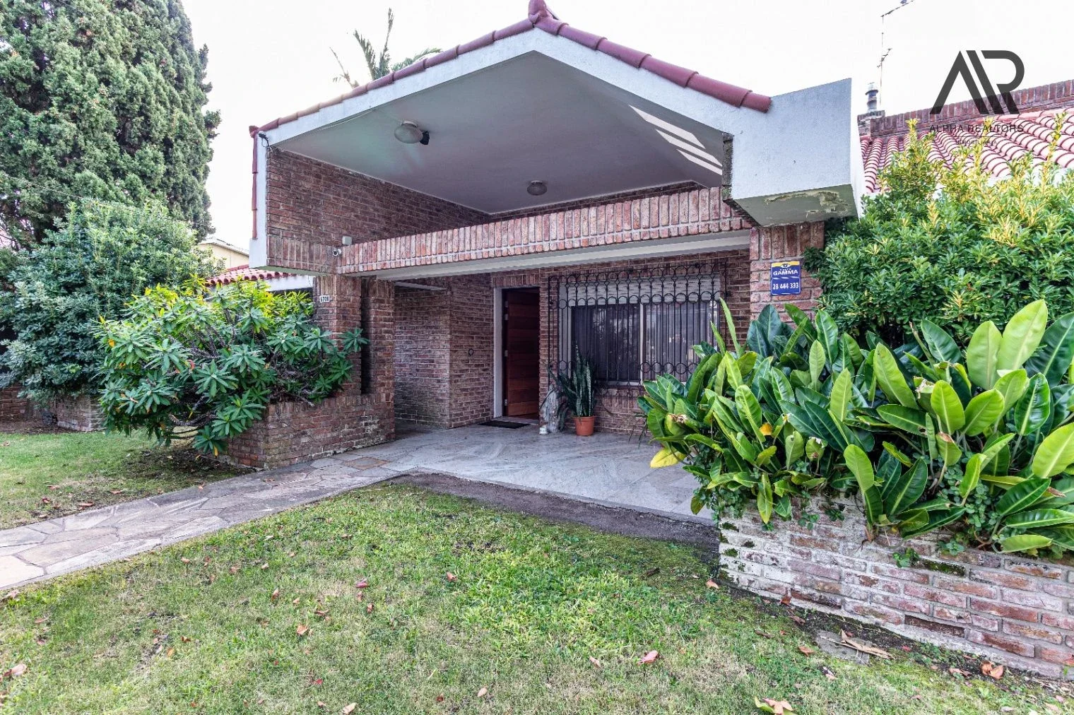 Casa en venta de 6 dormitorios c/ cochera en Colón - Imagen 3