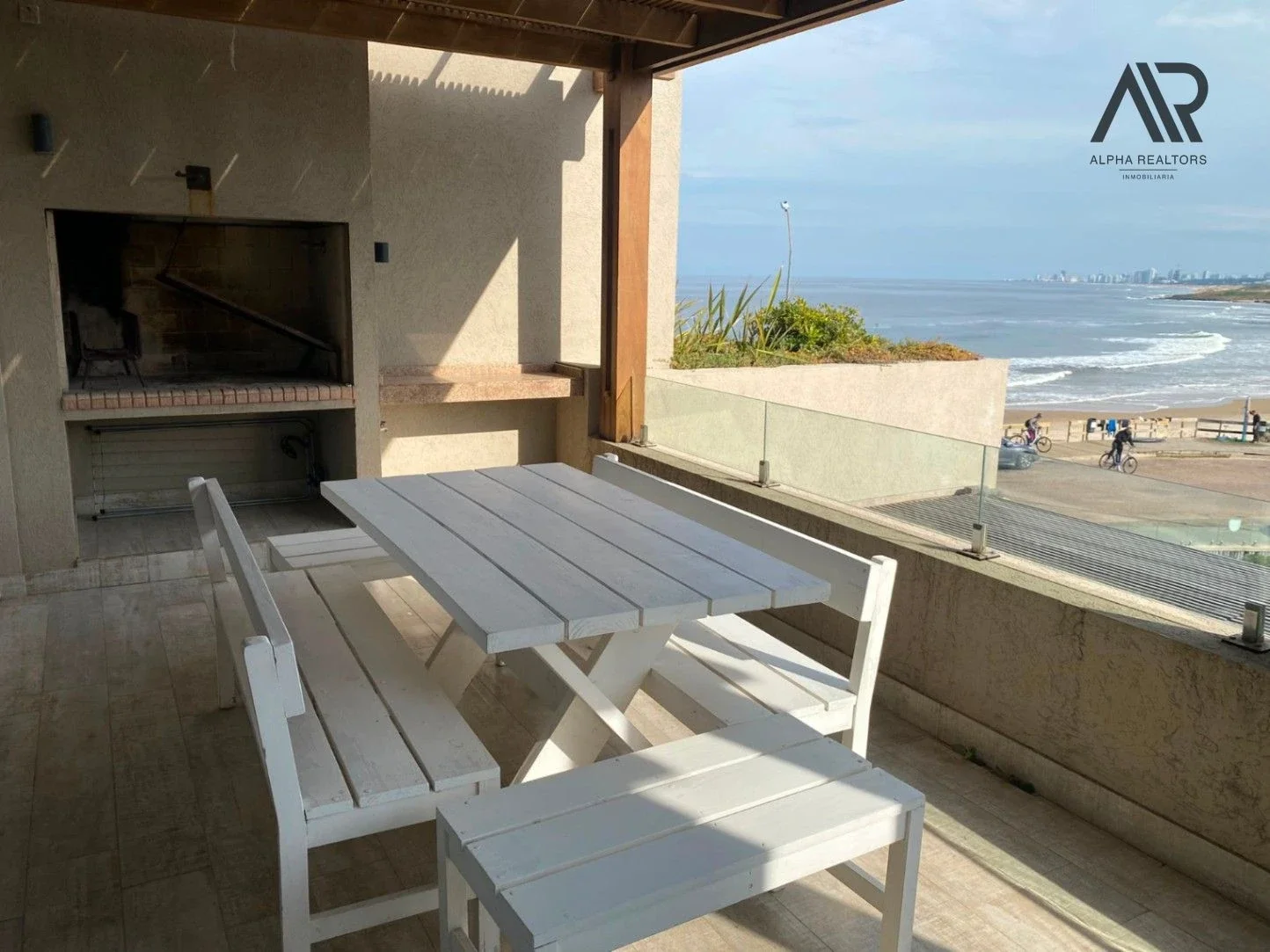 ALQUILER DE TEMPORADA APARTAMENTO c/ cochera en La Barra - Imagen 3