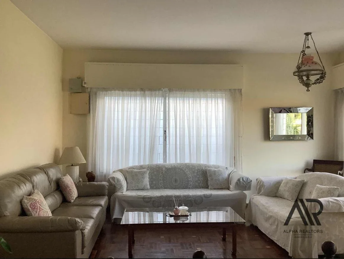 Casa en venta de 3 dormitorios c/ cochera en Malvin - Imagen 2
