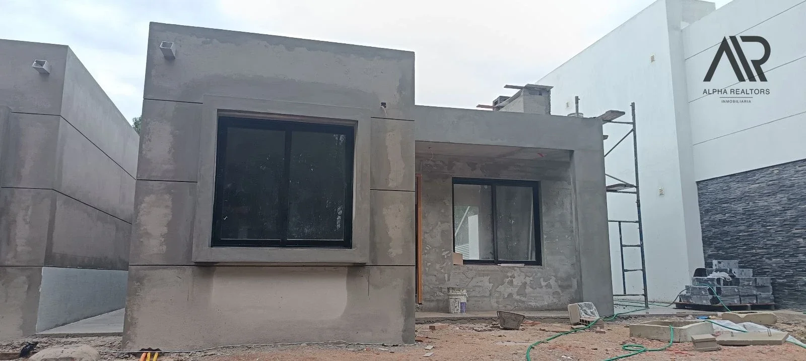 Casa en venta c/ cochera en Burnett - Imagen 4
