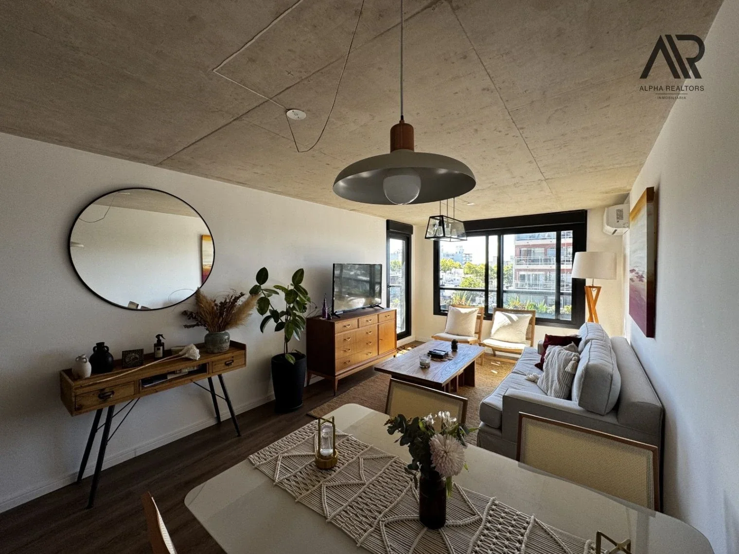 AMPLIO apartamento de 1 dormitorio con terraza al frente, RENTADO en Pocitos - Imagen 3