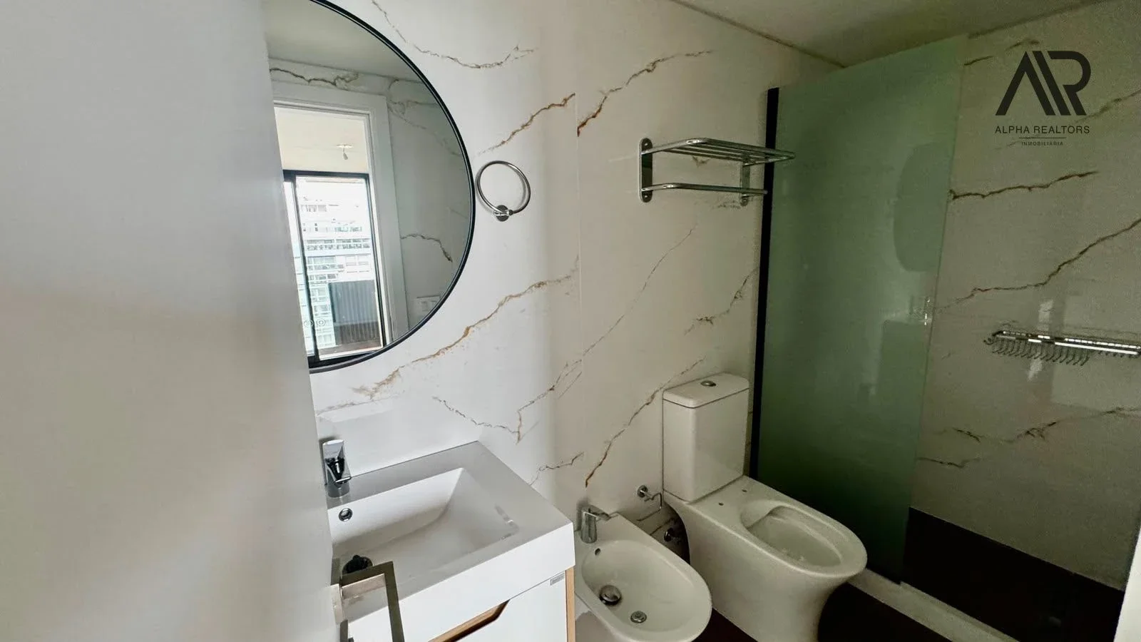 Apartamento en venta c/ cochera en La Pastora - Imagen 4