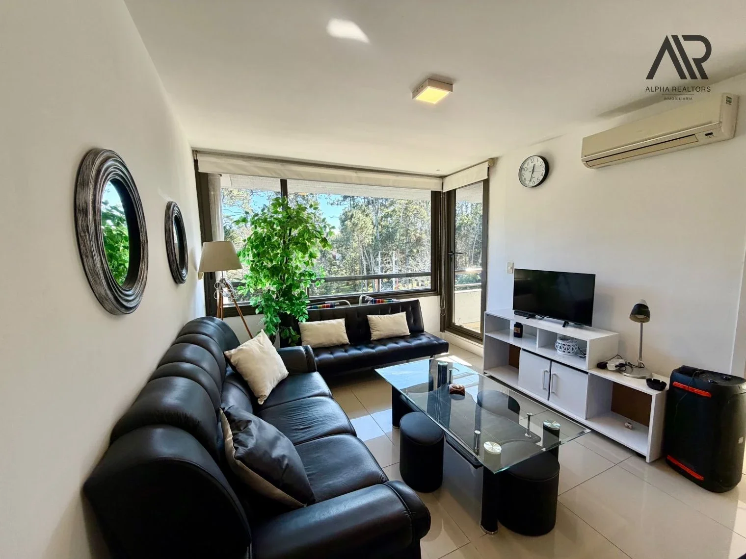 Apartamento en venta c/ cochera en San Rafael - Imagen 1