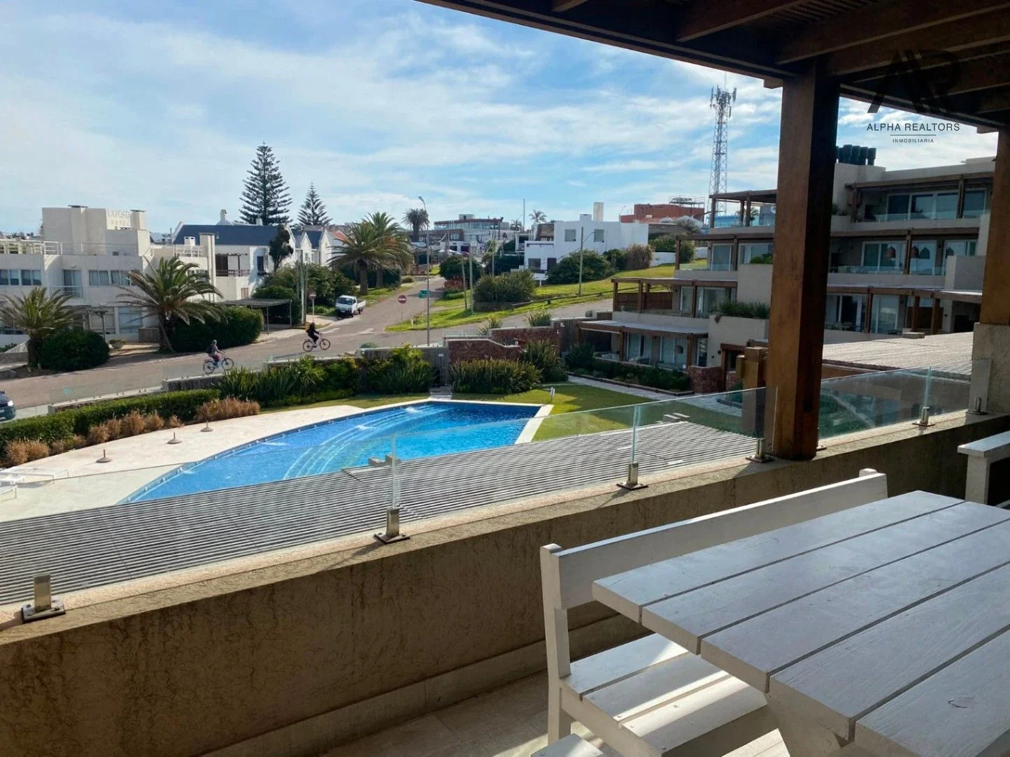ALQUILER DE TEMPORADA APARTAMENTO c/ cochera en La Barra - Imagen 2
