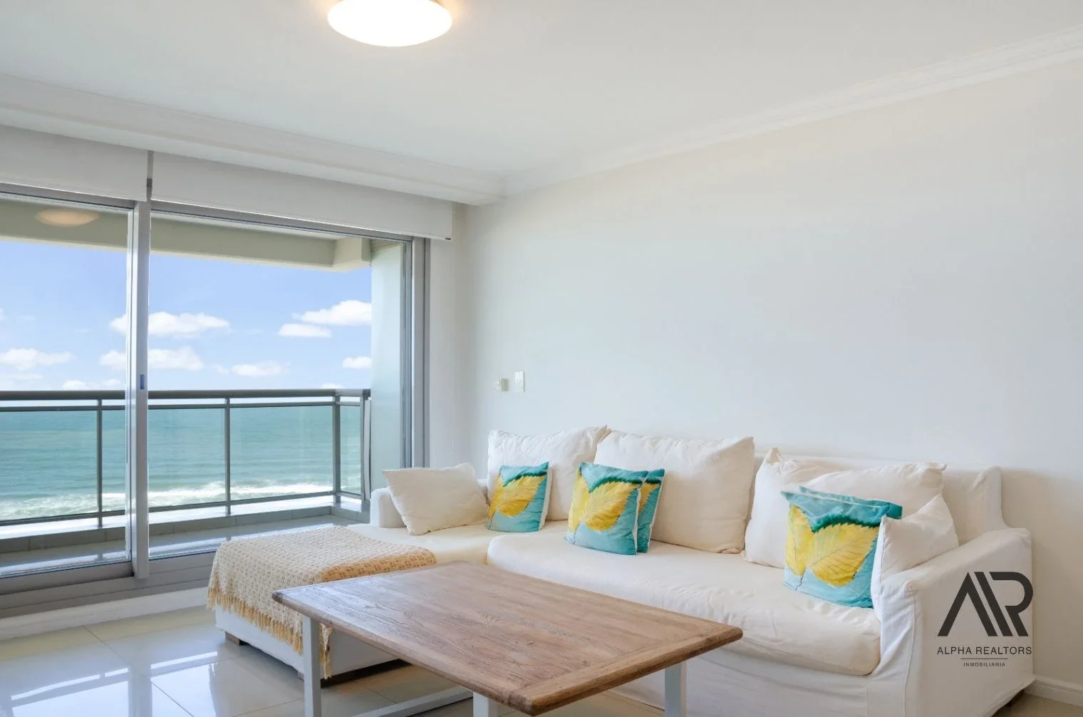 Apartamento venta en Imperiale - Imagen 3